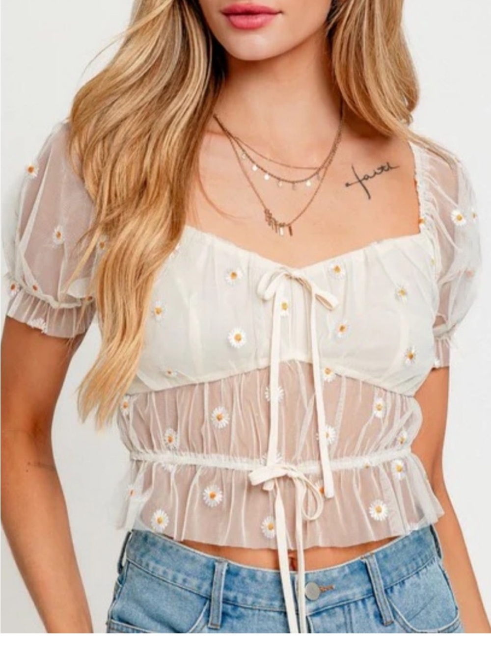 Le Lis Sheer Daisy-Embroidered Tie-Front Crop Top - Cream size M